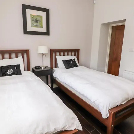 Beaufort Apartment
